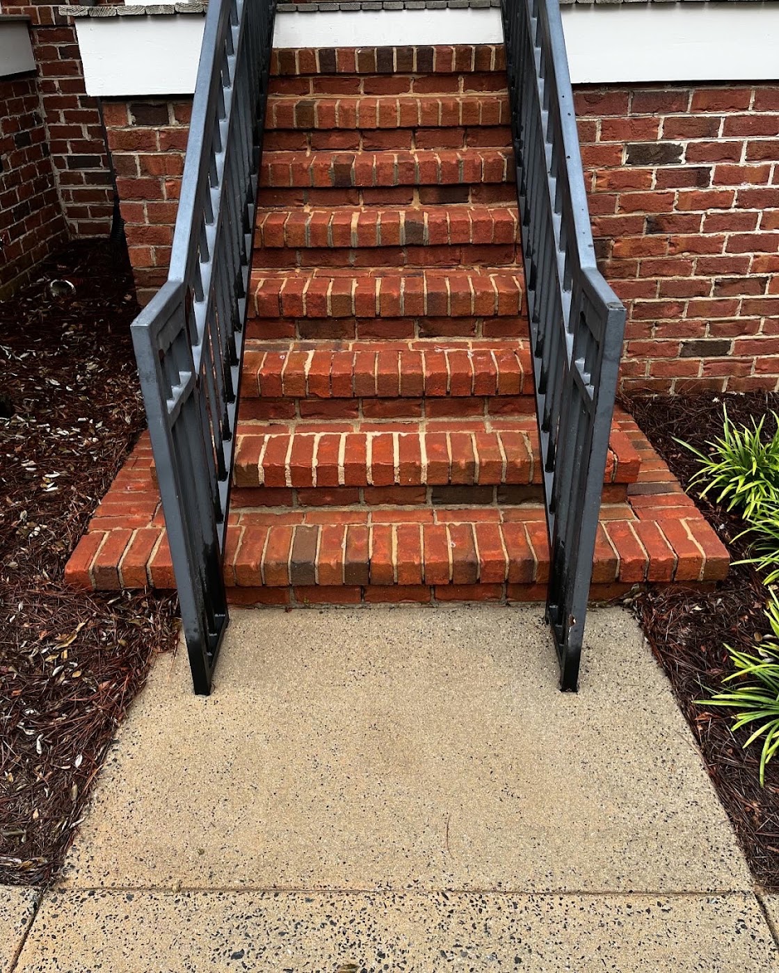 window cleaning work by A Brighter Outlook Window Cleaning in Charlotte