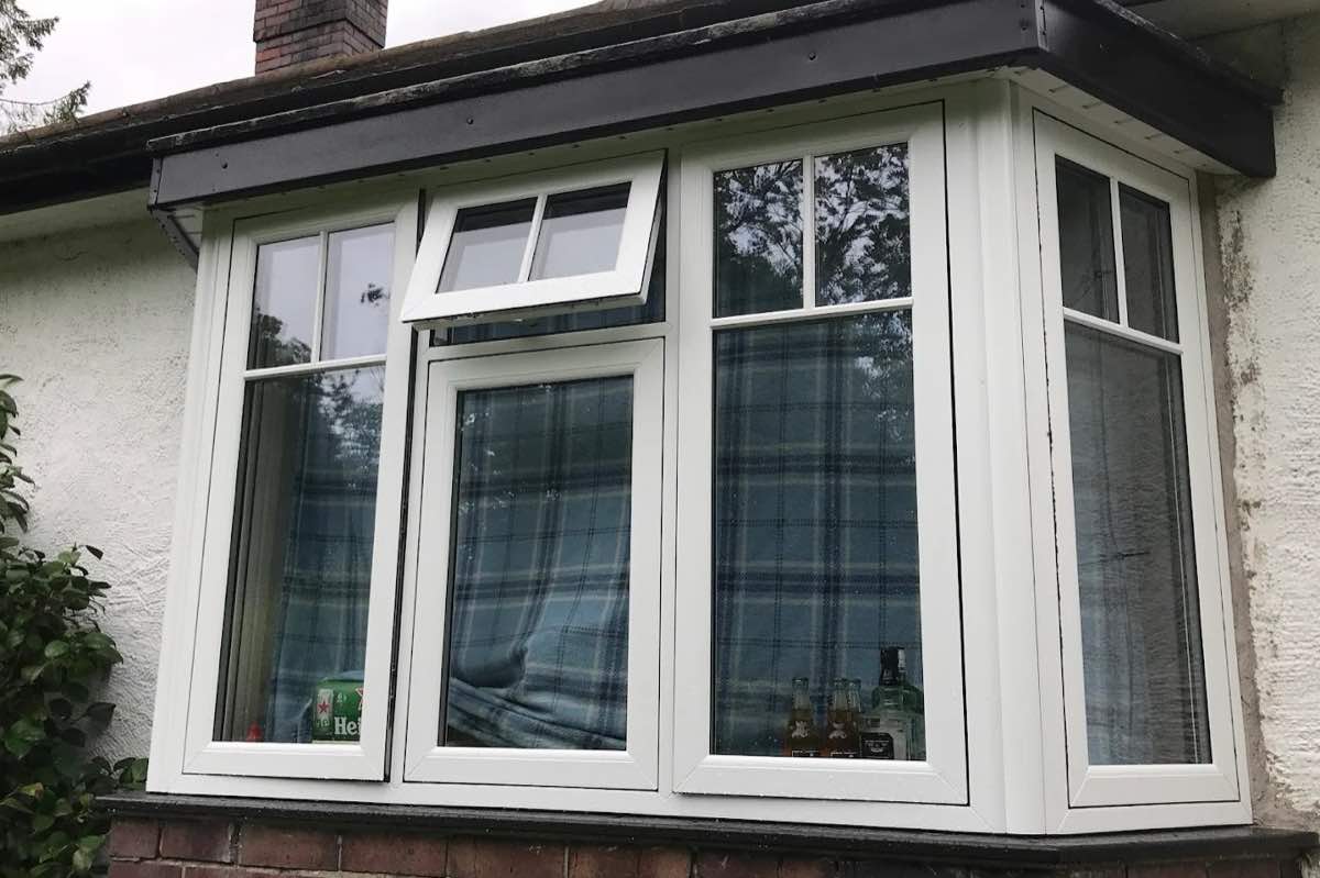 Shelfbank windows work in Oswestry