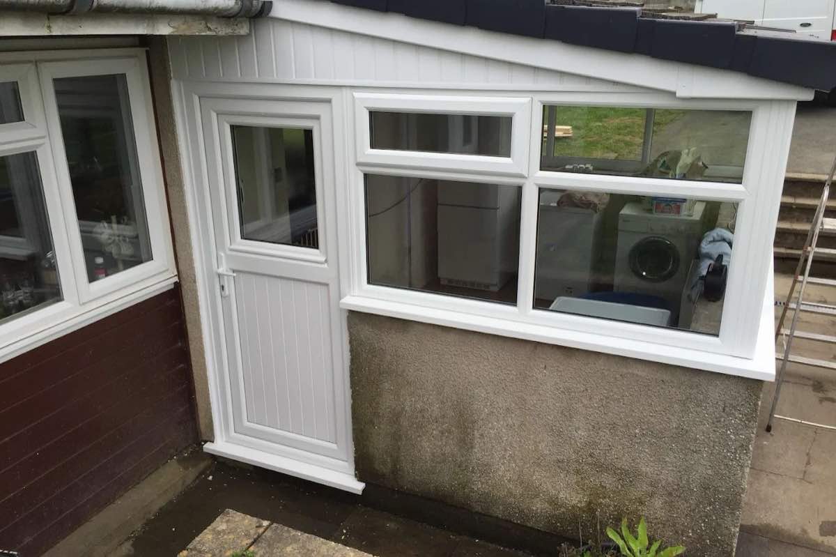Shelfbank windows work in Oswestry