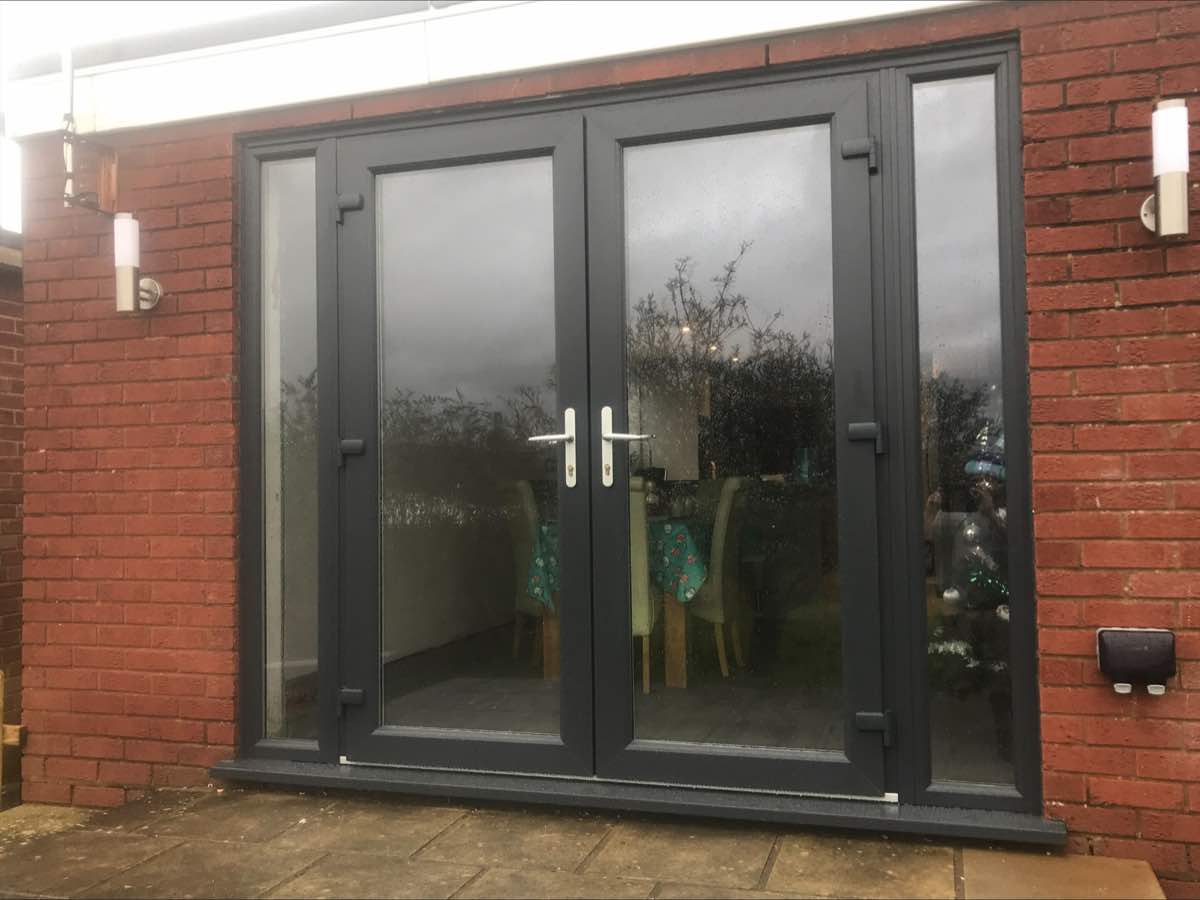 Shelfbank windows work in Oswestry